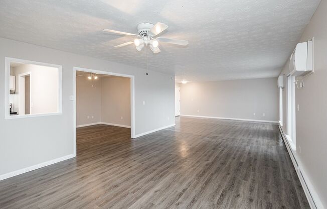 2 beds, 2 baths, 1,250 sqft, $2,110, Unit 7-PH3