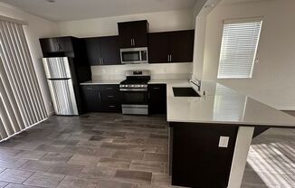 3 beds, 2 baths, $2,300