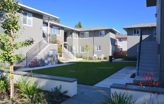 Menlo Pointe Apartments