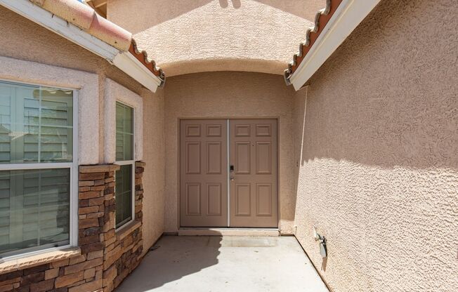 Single story home with spa and bonus master closet