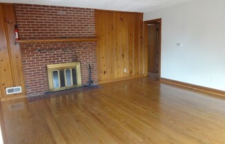 3 beds, 2 baths, $3,850