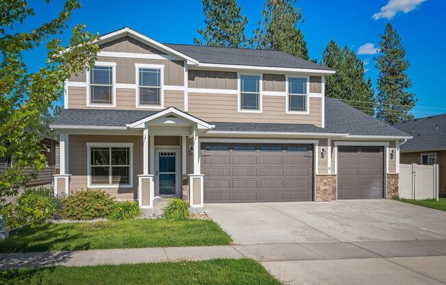 5 bed 2.5 bath with office and 4 car garage
