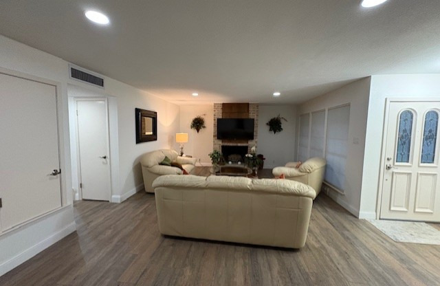 3224 CASTLEDALE DR