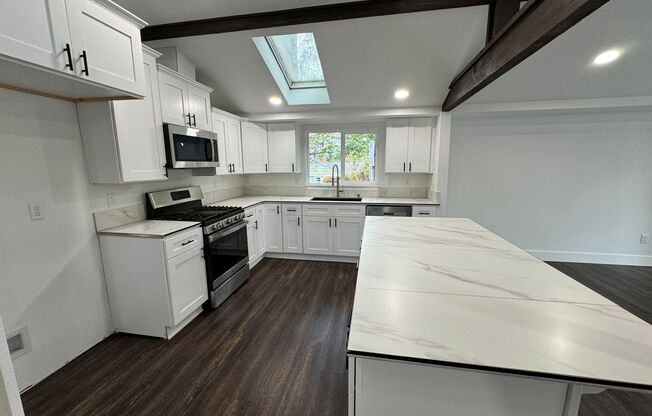 10054 SW 35th Avenue ~ Beautifully Remodeled Home!