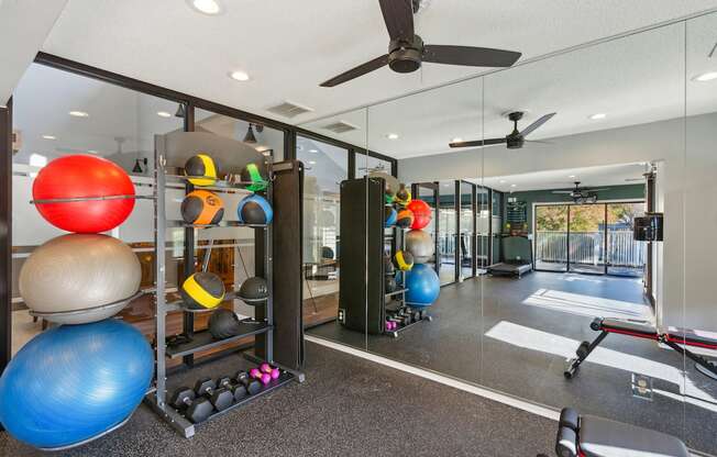 the preserve at ballantyne commons fitness room