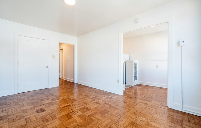 1 bed, 1 bath, 760 sqft, $2,200, Unit 501