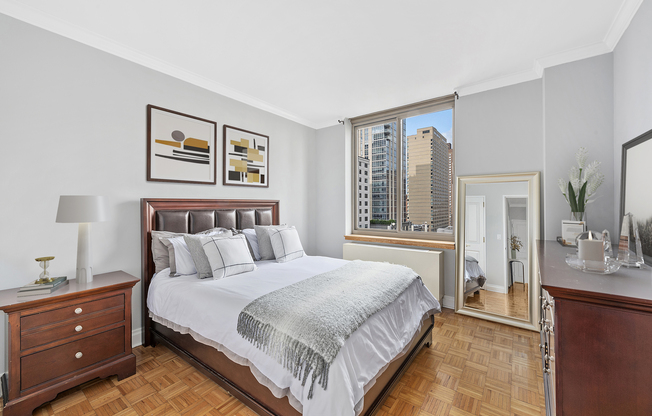 1 bed, 1 bath, $4,100, Unit 8E