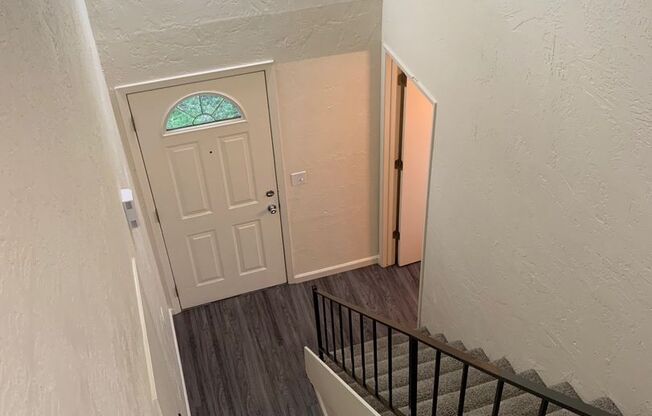 2 beds, 1 bath, 820 sqft, $1,550, Unit 1522D