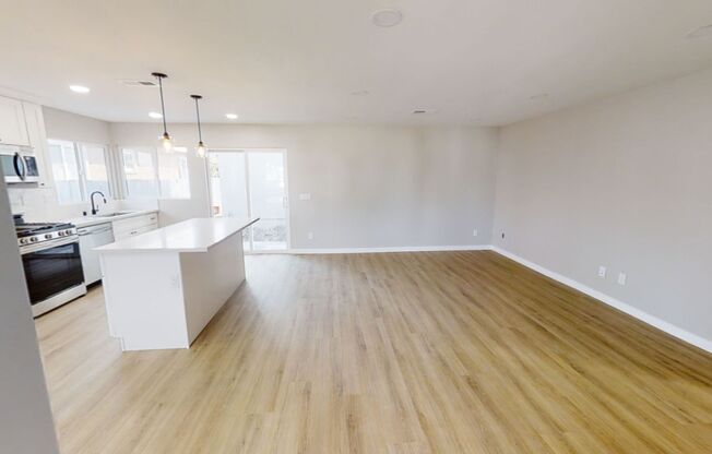 Fully Renovated! 4BD/2BA