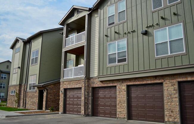 North Gate Apartment Homes Exterior and Garages