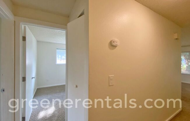 2 beds, 1 bath, 850 sqft, $1,850, Unit A