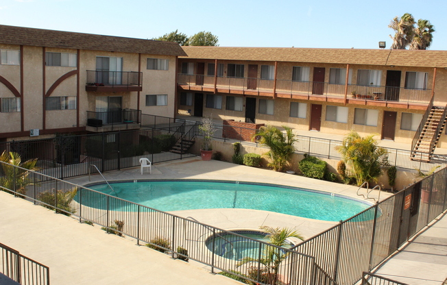 1 bed, 1 bath, 730 sqft, $1,695, Unit 14030 118