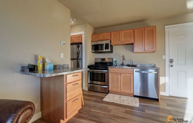 1 bed, 1 bath, $1,095, Unit 2