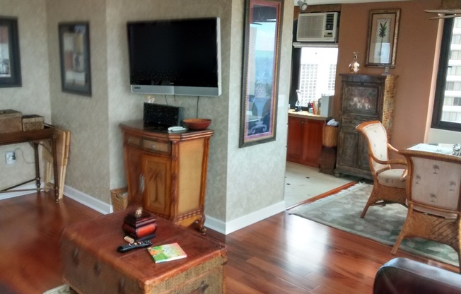 Luxury furnished Available June 1 for six month lease only