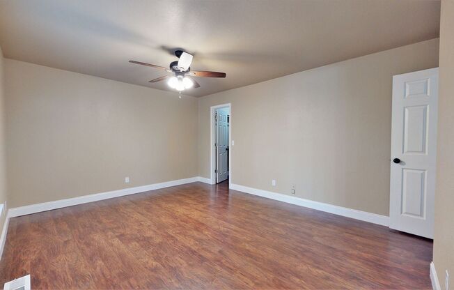 2 beds, 1.5 baths, 1,250 sqft, $1,325, Unit 4185