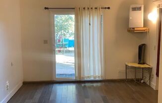 Studio, 1 bath, $1,495