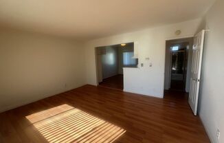 2 beds, 1 bath, $1,695, Unit D