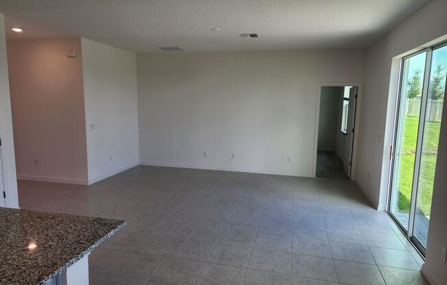 1/2 Months Free Rent, 3 Bedroom, New Construction, Tarpon Bay