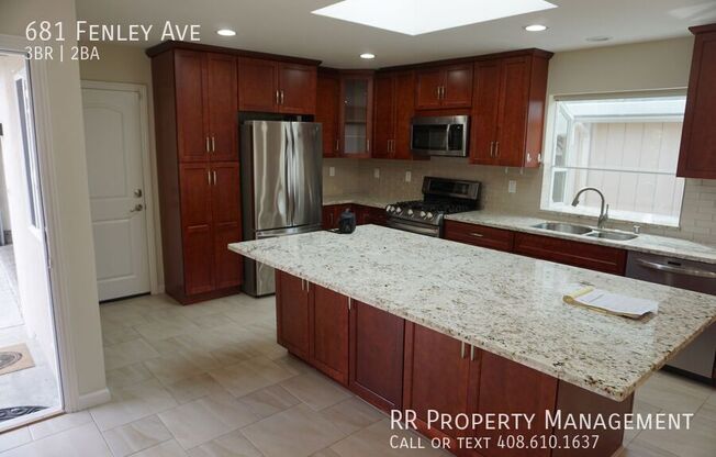 681 FENLEY AVE