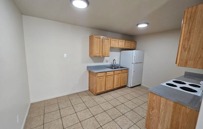 2 beds, 1 bath, 800 sqft, $1,500