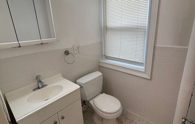 1 bed, 1 bath, 579 sqft, $2,300, Unit 105 Summer #404