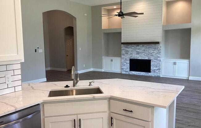 206 CHISHOLM TRL