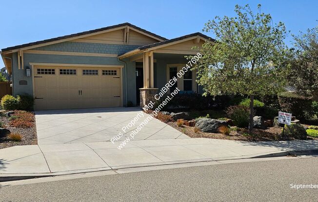 Beautiful Newer Rice Ranch Single Story Home in Orcutt