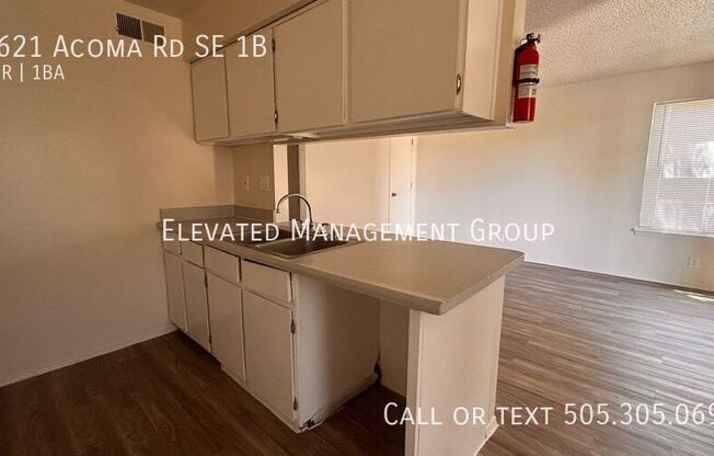 5621 Acoma Rd SE
