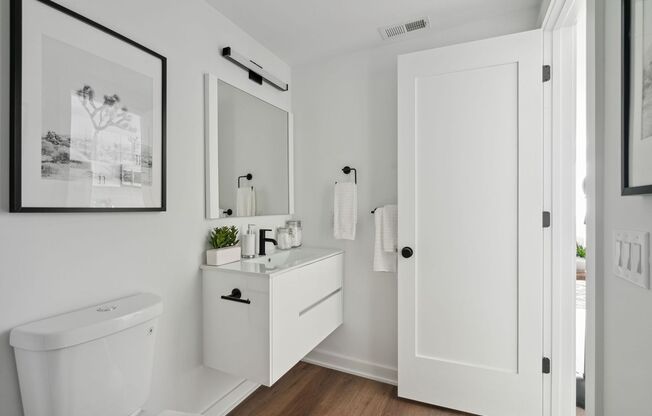 Studio, 1 bath, 500 sqft, $1,315, Unit 304