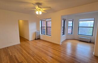 7726 North Marshfield