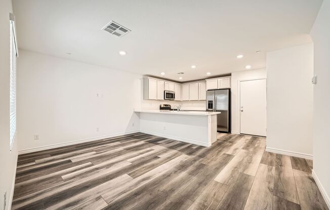 MODERN Stylish 2-Bedroom New-Build Townhome in a GATED Community!