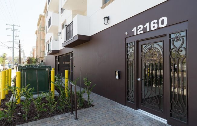 4 beds, 3 baths, 1,463 sqft, $3,495, Unit 304