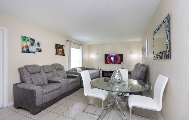 1 bed, 1 bath, 707 sqft, $1,125, Unit A-107