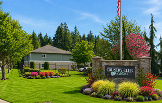 Country Club Villas
