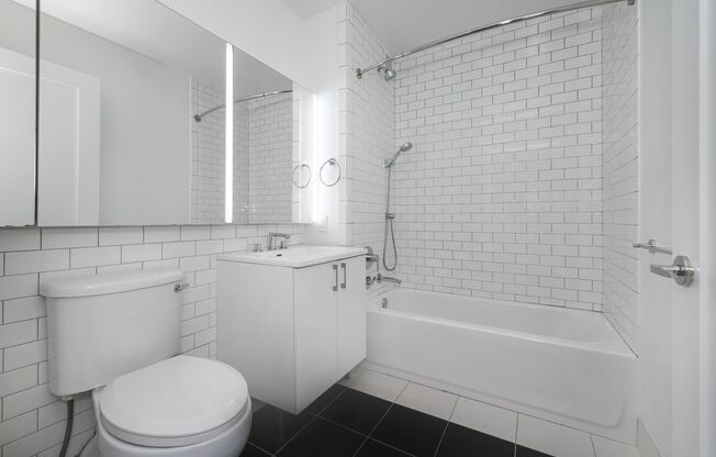 Studio, 1 bath, 592 sqft, $4,091, Unit 702