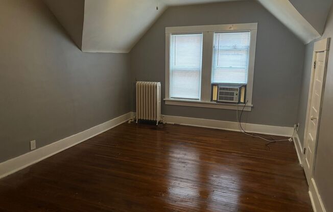 626 S 12th - 12H Apartments