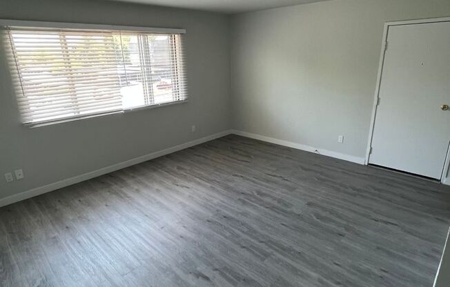 1 bed, 1 bath, 710 sqft, $1,300, Unit 1200-A