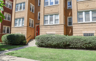 1300 W ALBION AVE