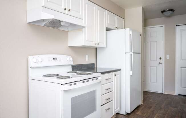 The Crossings| Kitchen with White Cabinets