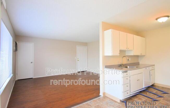 702 NE 99 AVE