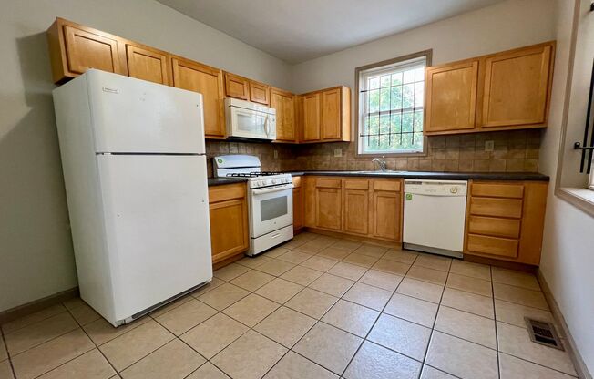 Stunning 6-Bedroom Townhome Steps Away from Temple! Available NOW!