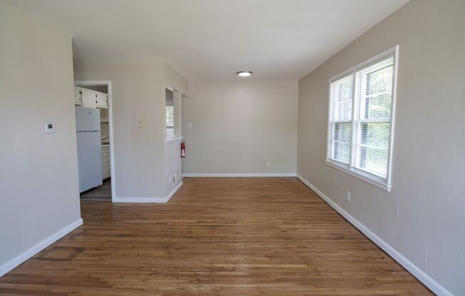 1804 Sunrise Dr.