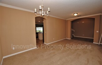 3309 N RAVELLO DR