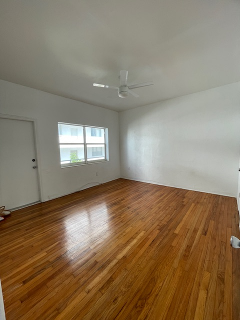 1011 9 ST