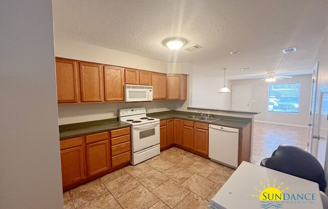Great 2 Bedroom Townhouse in Niceville!