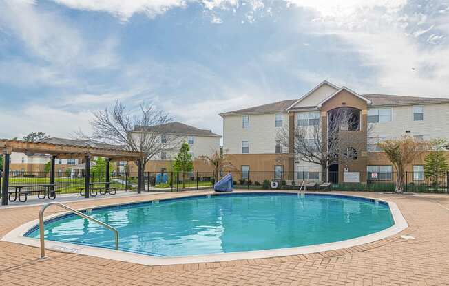 Pool at Pinewood Apartments, Texas, 77396