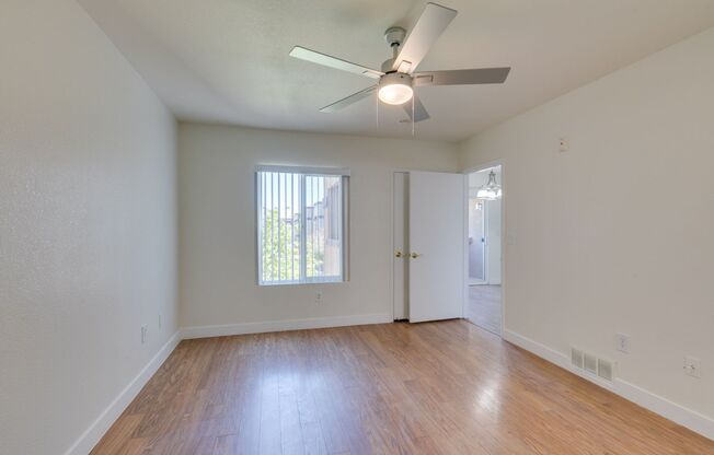 2 beds, 2 baths, $1,475, Unit UNIT 2118