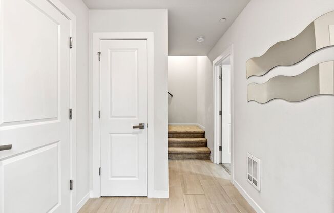 Newer 4 bed, 3.5 bath Townhome In Lynnwood $3400/mo.