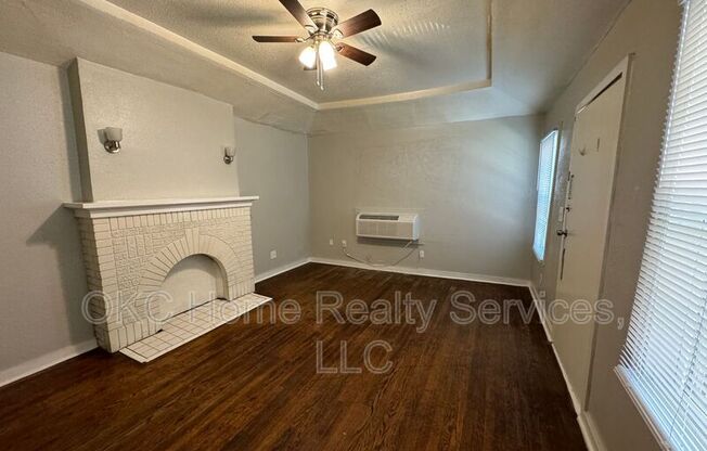 2820 NW 23