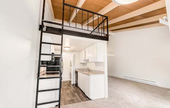 10615 SE 250 PL